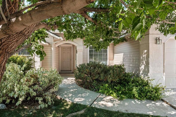 1173 N Truckee Way  Meridian ID 83642 photo