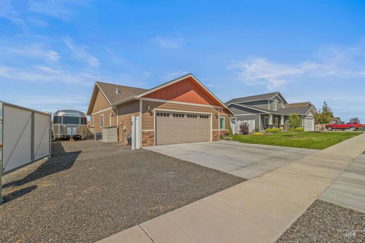 Property Photo:  1557 Discovery Drive  ID 83501 