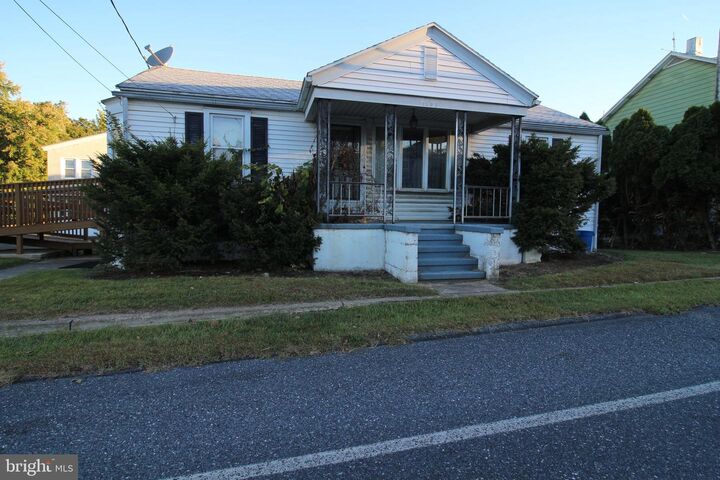 Property Photo: 1303 Mt Laurel Road PA 19560