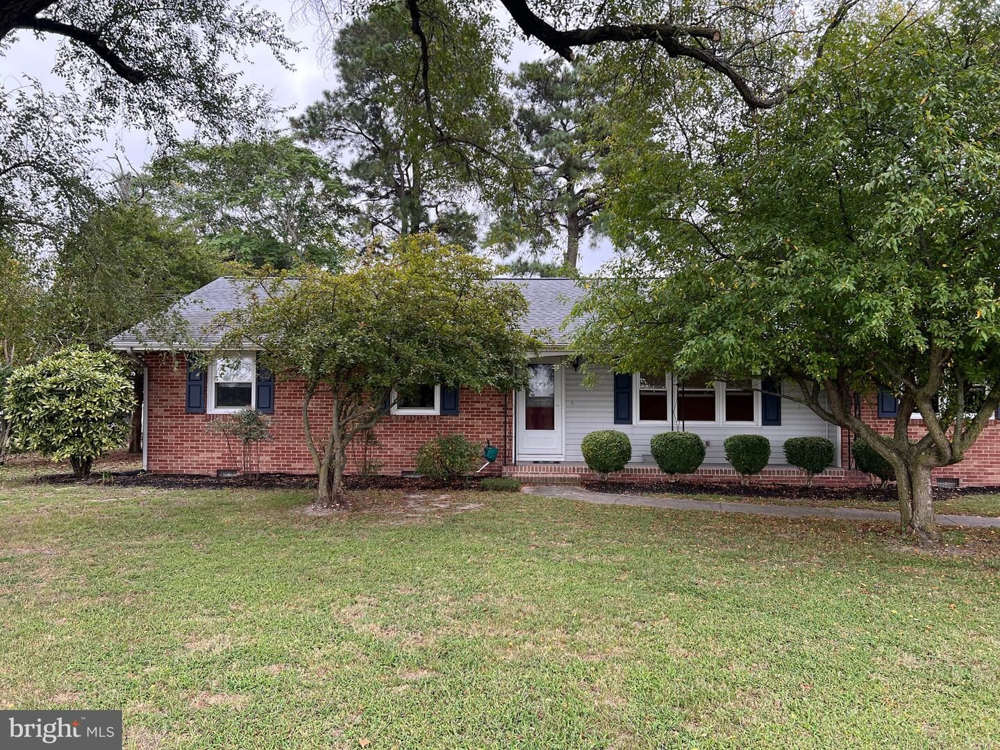 Property Photo: 407 Beaglin Park Drive MD 21804