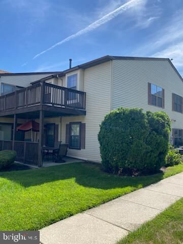 Property Photo:  27 Pickwick Place  NJ 08080 