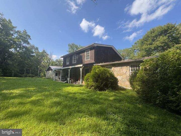 503 Whitman Lane  Middletown PA 17057 photo