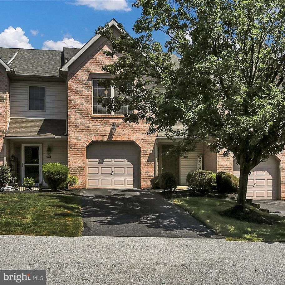 Property Photo: 141 Melbourne Lane PA 17055