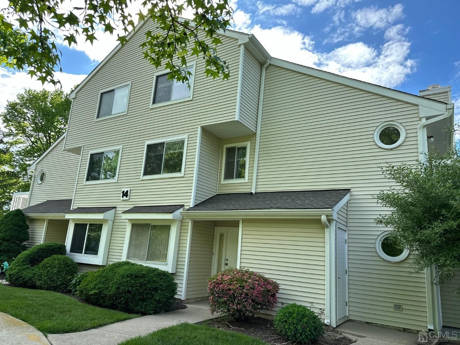 Property Photo: 2 Wynwood Drive NJ 08852