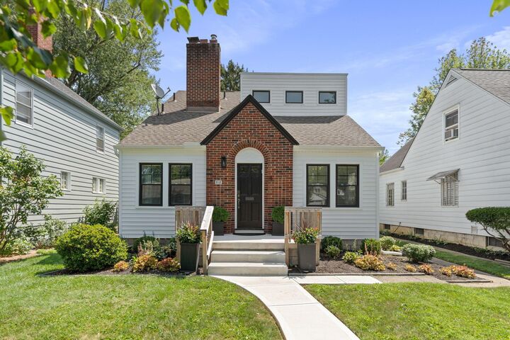 818 Chelsea Avenue  Columbus OH 43209 photo