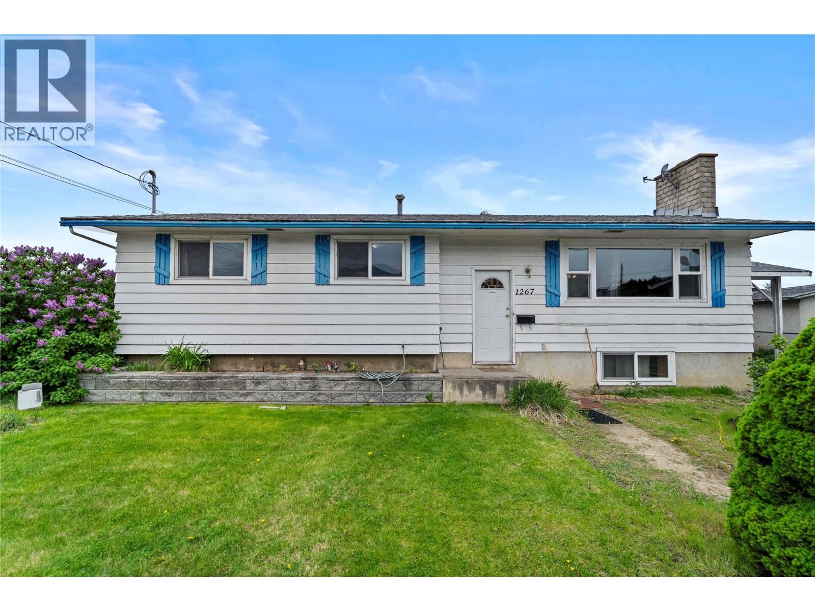 Property Photo: 1267 Creston Place BC V2B 2Y7