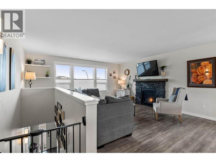 Property Photo:  2270 Saddleback Drive  BC V2B 0G7 