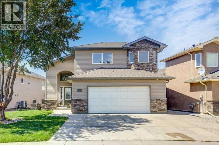 Property Photo: 338 Kodiak Boulevard North AB T1H 3P6