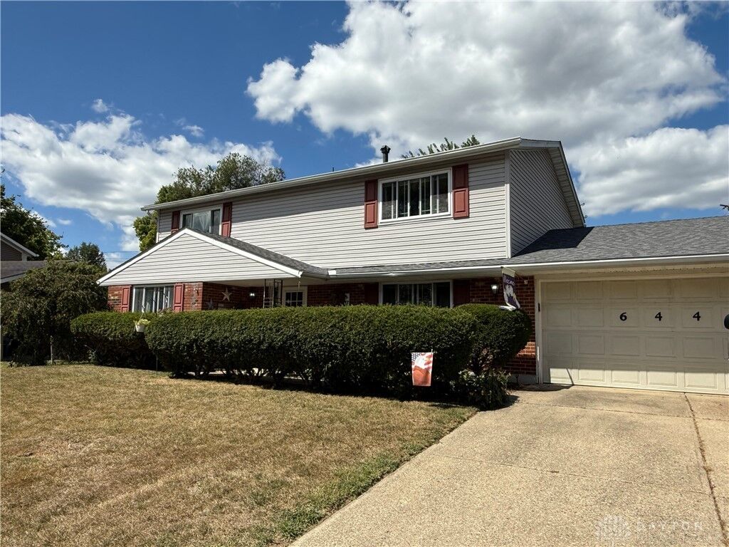 Property Photo:  6447 Highbury Road  OH 45424 