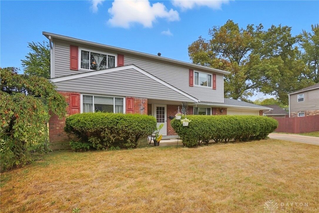 Property Photo:  6447 Highbury Road  OH 45424 