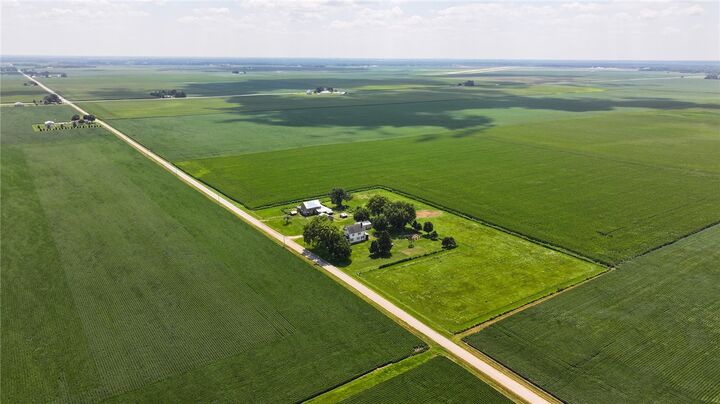 Property Photo: 1379 N Prairie View Road IL 62501