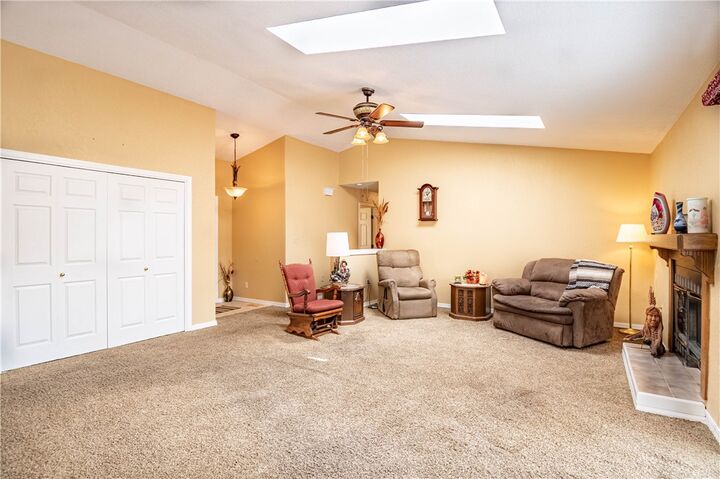 Property Photo: 2121 Barding Avenue IL 62526