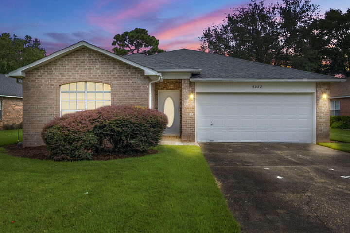 Property Photo:  4277 Armadillo Trail  FL 32578 