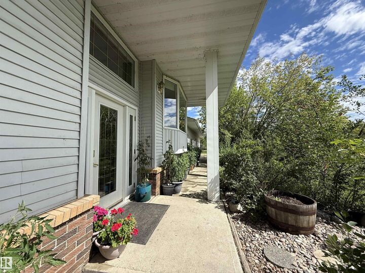 Property Photo: 22458 Twp Road 510 145 AB T8C 1H1