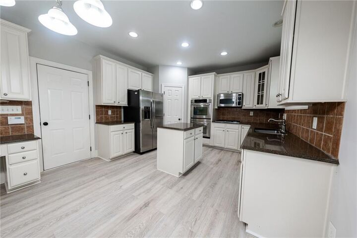 Property Photo:  3245 Sparling Street  GA 30041 