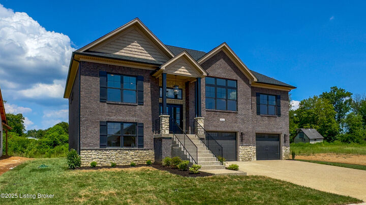 Property Photo:  10212 Reeseman Dr  KY 40291 