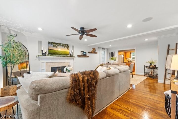 12 Crestwood Dr  Randolph Twp. NJ 07869 photo