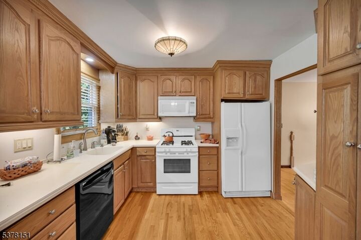 Property Photo:  145 Mountain Cir  NJ 07480 