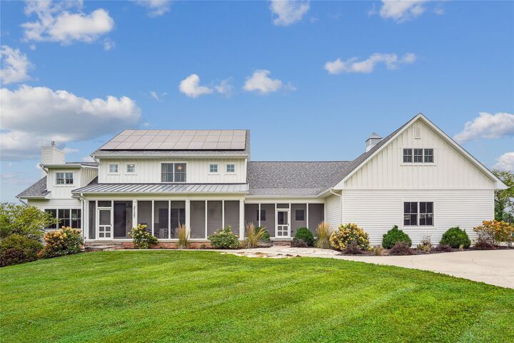 2123 Idaho Drive  Pella IA 50219 photo