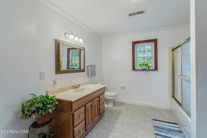 233 Duncan Hollow Rd  Harriman TN 37748 photo