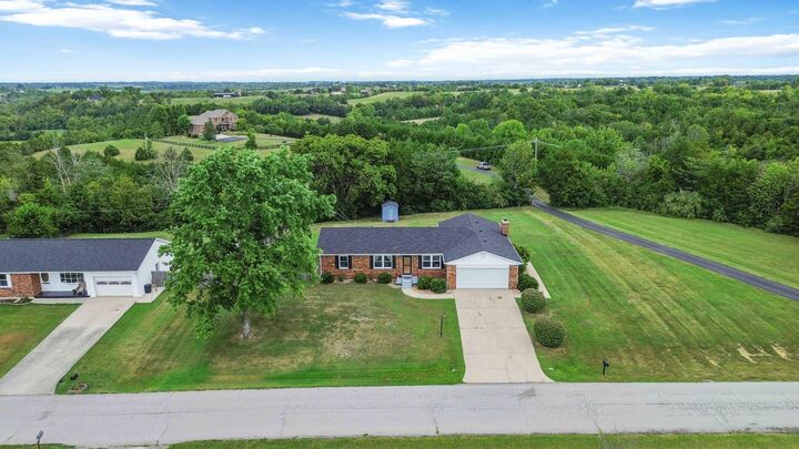 Property Photo:  144 Dallas Drive  KY 40475 
