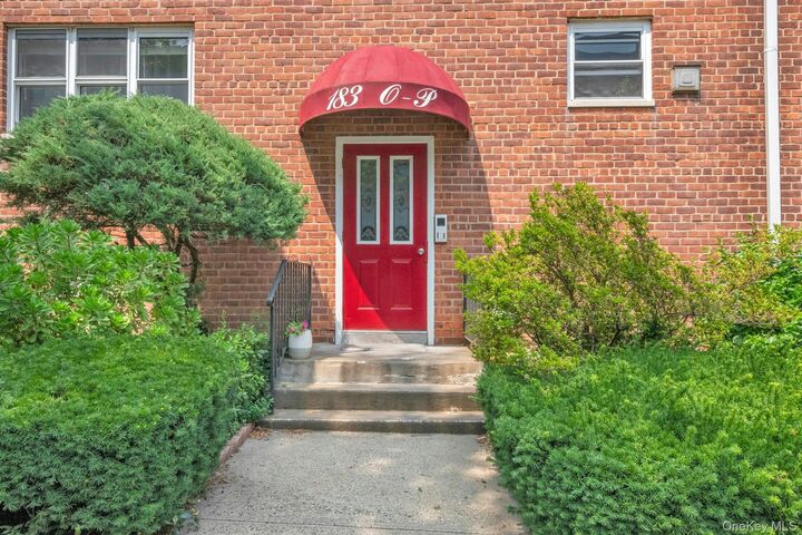 Property Photo:  183 Drake Avenue 1-O  NY 10805 