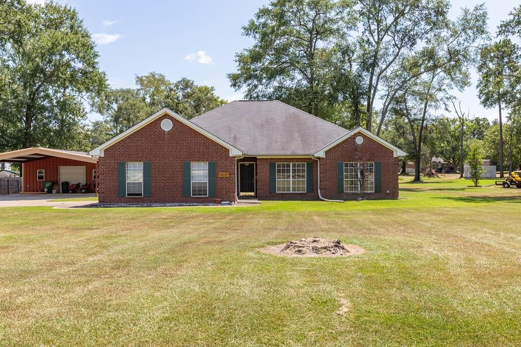 Property Photo: 315 White Dove Drive TX 75901