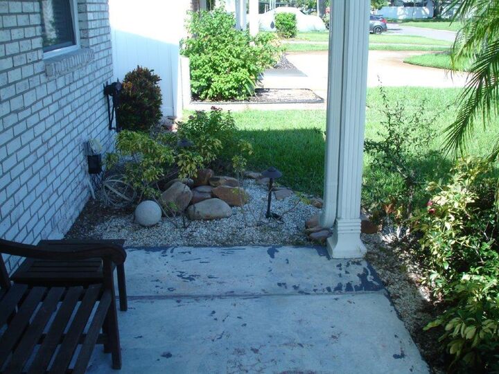 Property Photo: 5635 20th Avenue N FL 33710