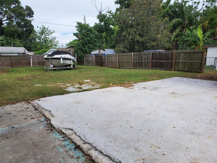 Property Photo: 4037 Flamingo Drive FL 34652