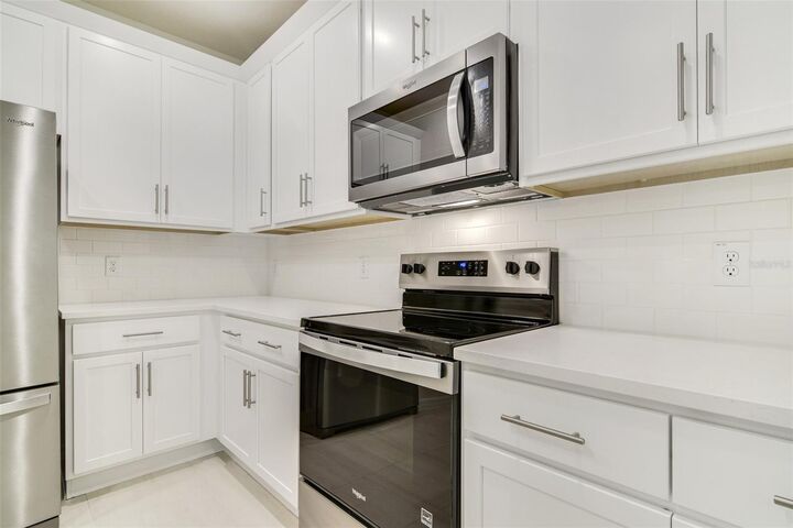Property Photo: 1678 Greenleaf Woods Cove FL 32765