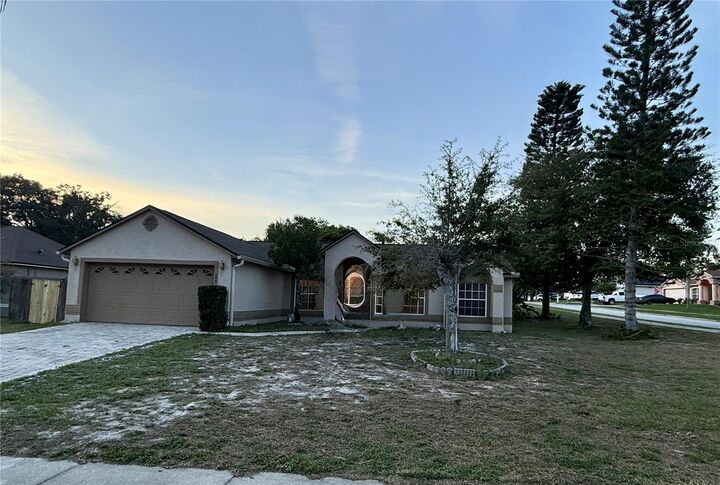 Property Photo:  203 Heronwood Circle  FL 32725 