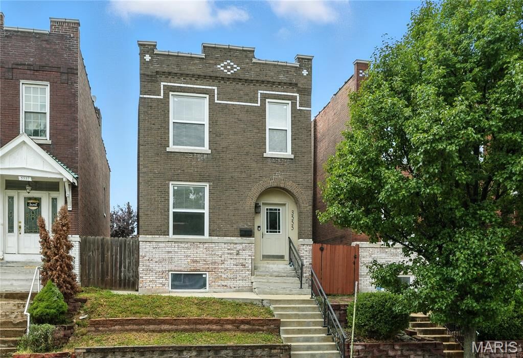 Property Photo: 3555 S Spring Avenue MO 63116