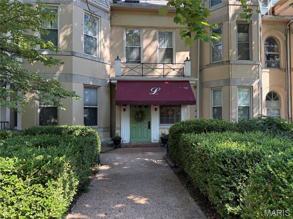 Property Photo:  417 Prospect Street H  IL 62002 