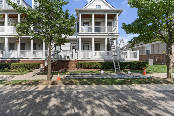 Property Photo:  230 Jotham Avenue  MI 48326 