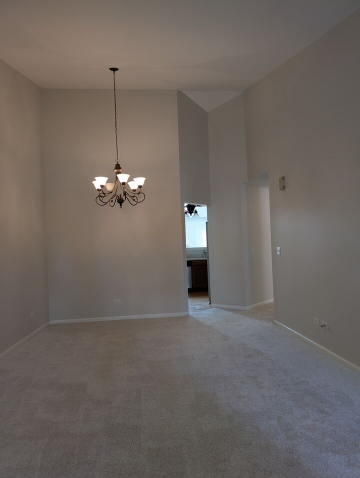 Property Photo: 1209 Kensington 1209 IL 60060