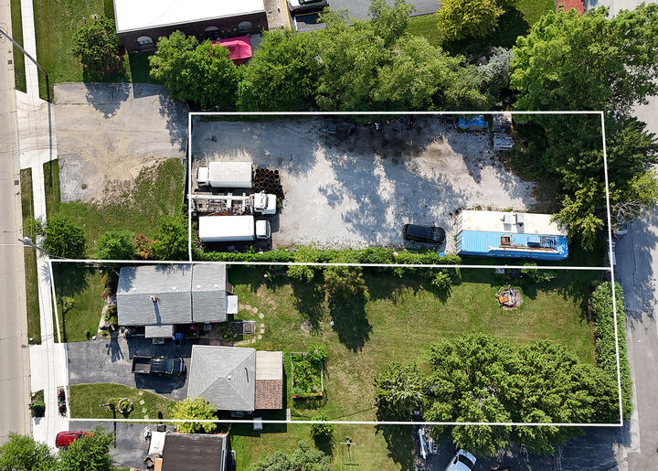 Property Photo:  4422 Midlothian Turnpike  IL 60418 