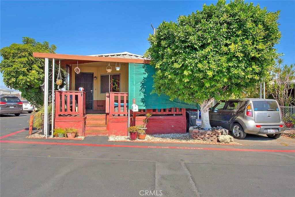 Property Photo:  1081 W Arrow 11  CA 91702 