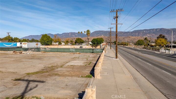 Property Photo:  1708 N Mount Vernon Avenue  CA 92411 