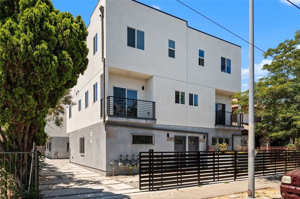 Property Photo: 4103 S Normandie Avenue CA 90037