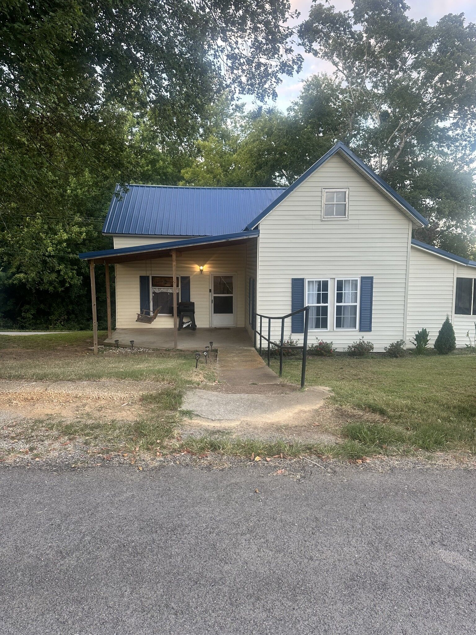 Property Photo:  2 Hardin Loop  TN 38486 