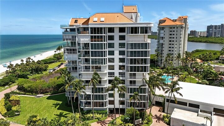 Property Photo:  20 Seagate Drive 803  FL 34103 