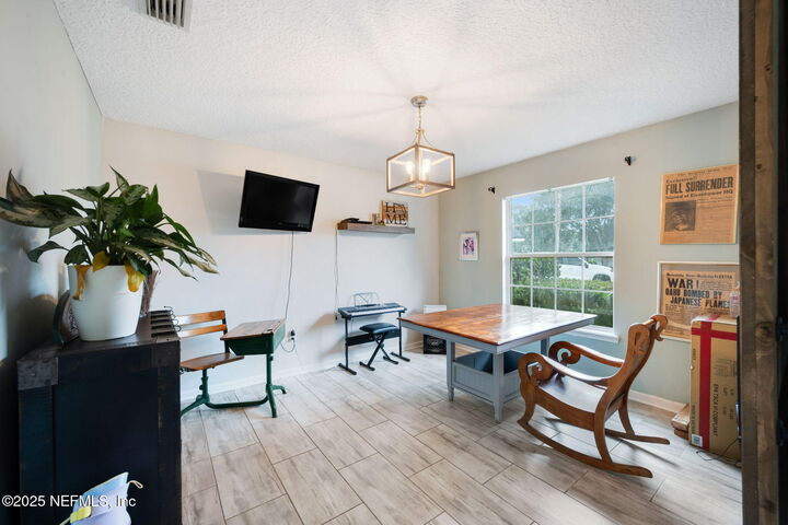 Property Photo:  1827 Woodstone Way  FL 32092 