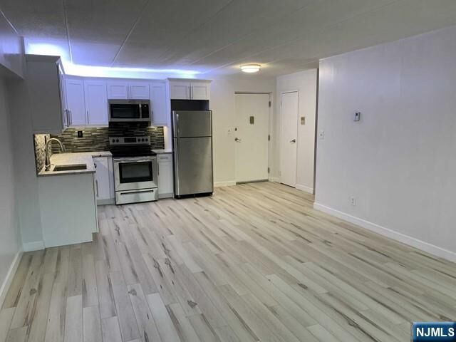 Property Photo:  300 Lookout B1  NJ 07601 