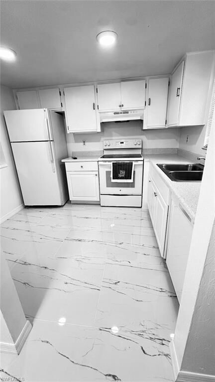 Property Photo:  28151 Pine Haven Way 123  FL 34135 