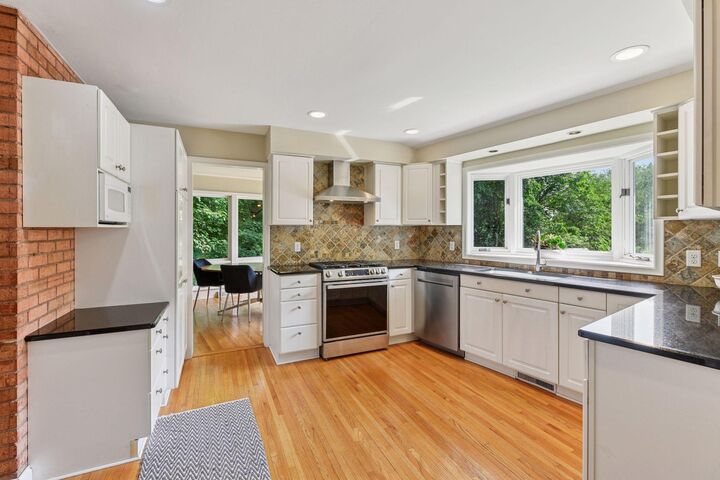 Property Photo: 4156 Hillcrest Lane MN 55391