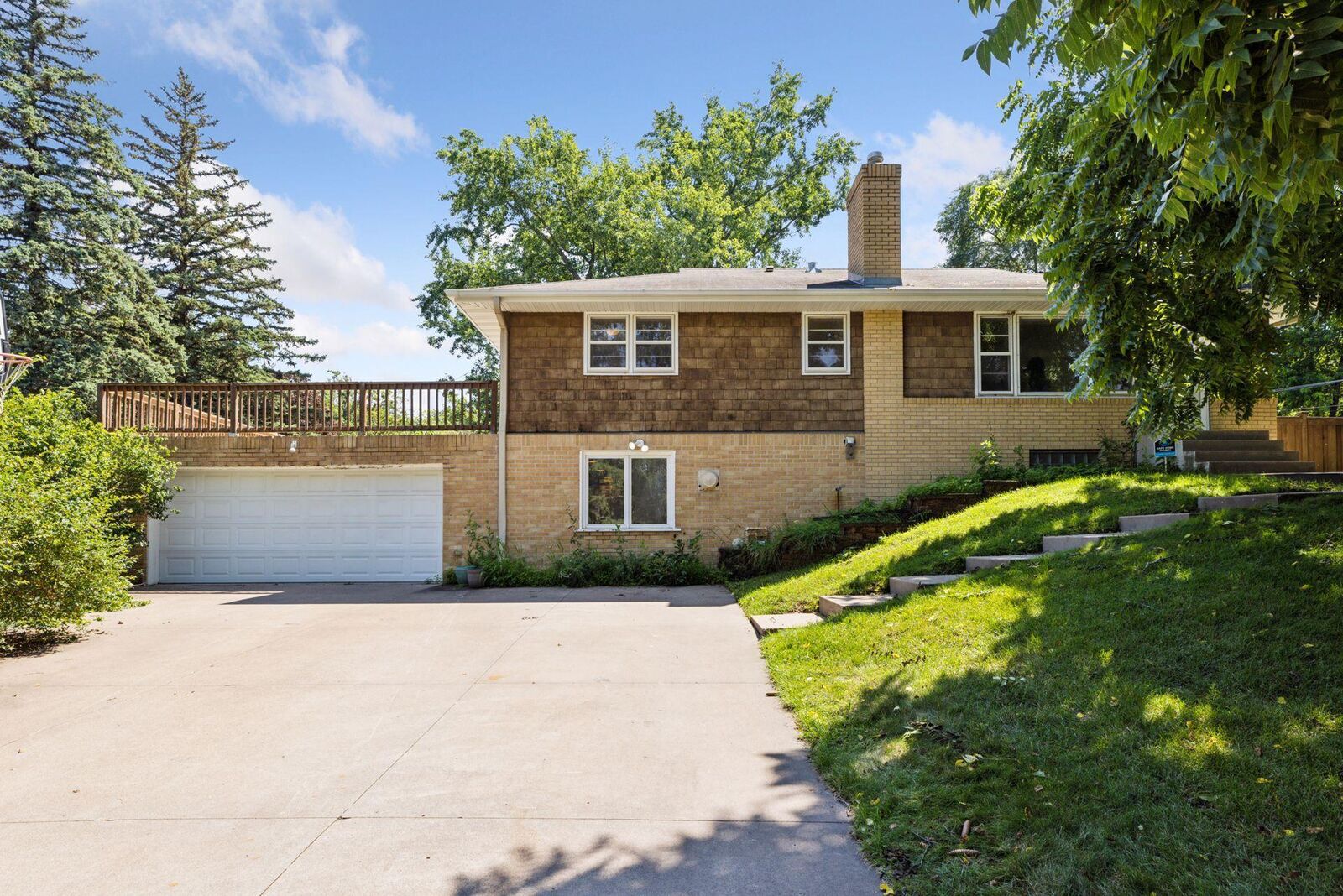 Property Photo: 1102 Carlton Drive MN 55112