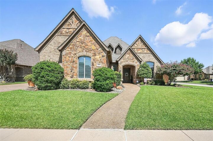 Property Photo: 8000 Long Trail Drive TX 76182