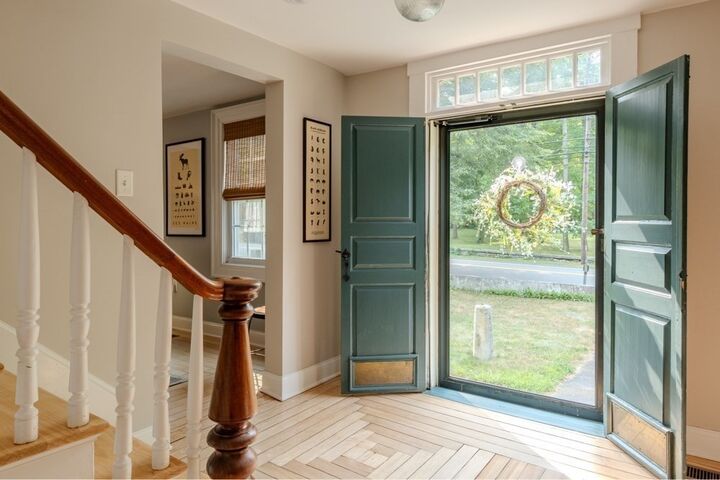 Property Photo: 16 Main 2 MA 01886