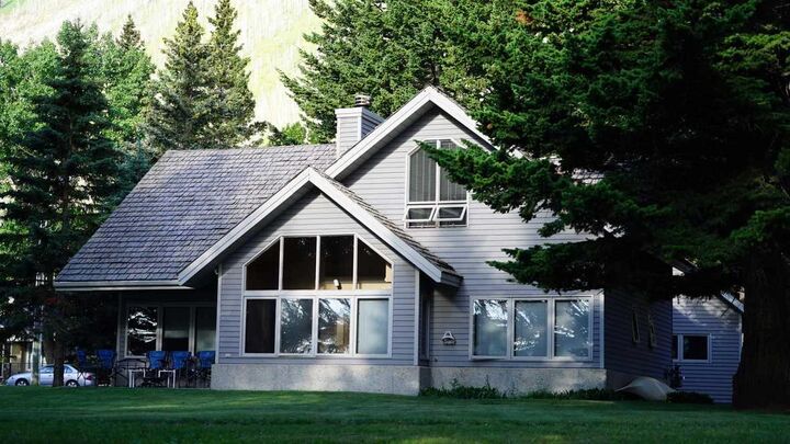 107 Mount View  Waterton Park AB T0K 2M0 photo