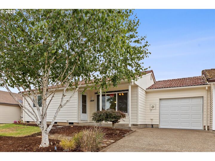Property Photo:  1804 N Aldersgate Ln  OR 97132 